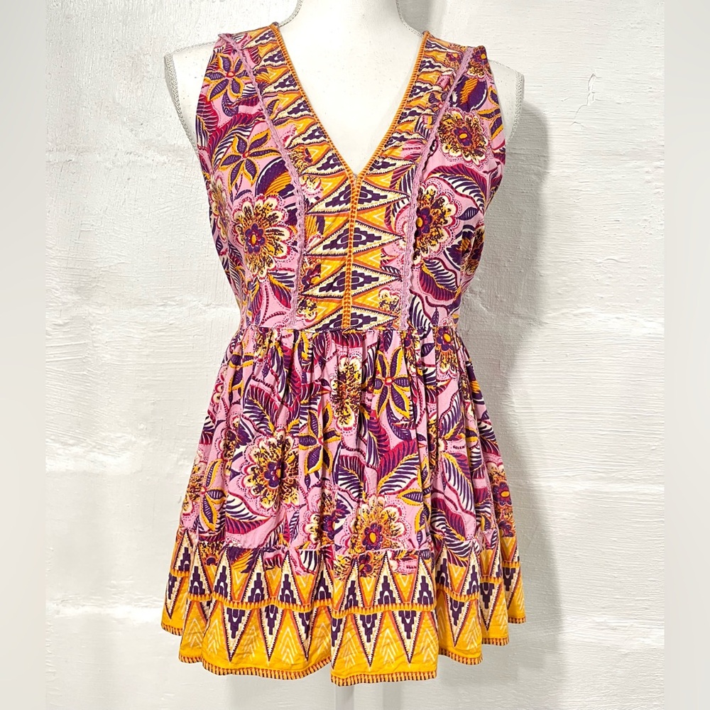 BUNULU BOHO FLORAL SLEEVELESS TOP